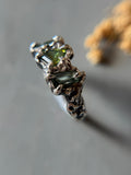 Abstract Green Sapphire Sterling Silver Ring Size 6.25