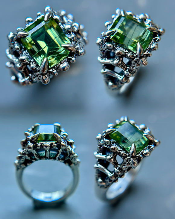 Peridot Sterling Silver Ring Size 7
